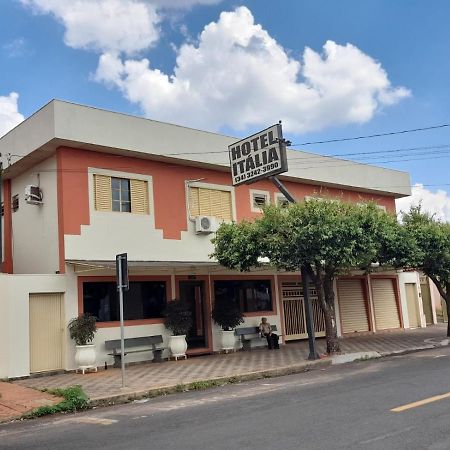 Hotel Italia Araguari Kültér fotó