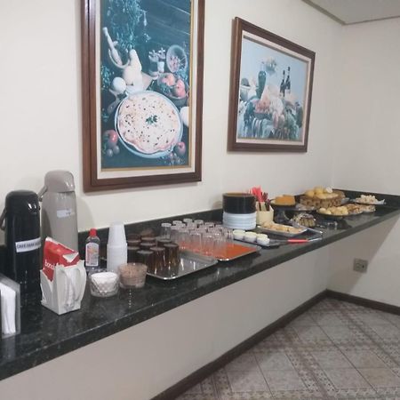 Hotel Italia Araguari Kültér fotó