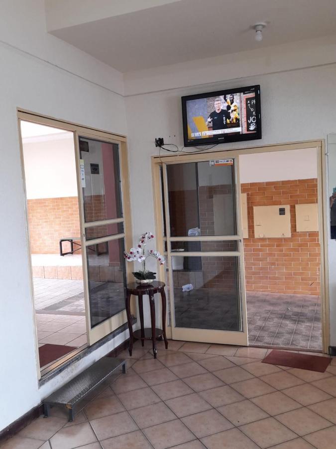 Hotel Italia Araguari Kültér fotó