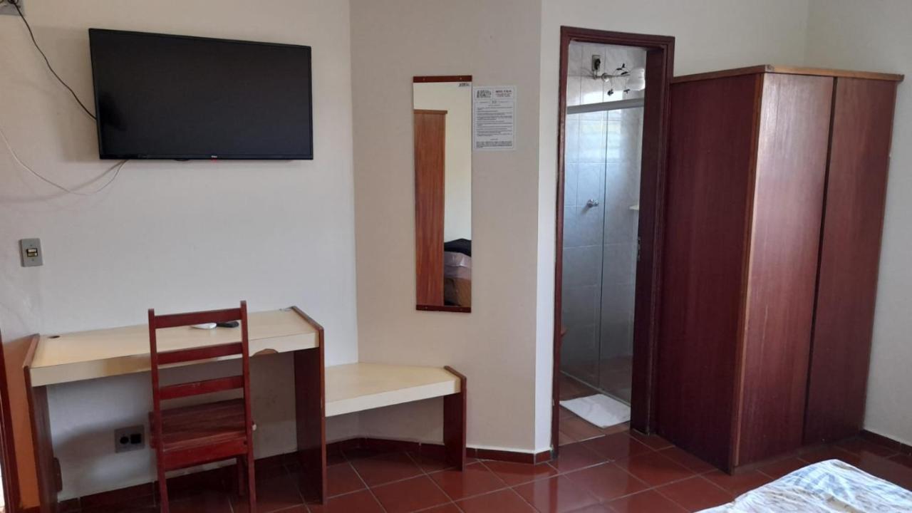 Hotel Italia Araguari Kültér fotó