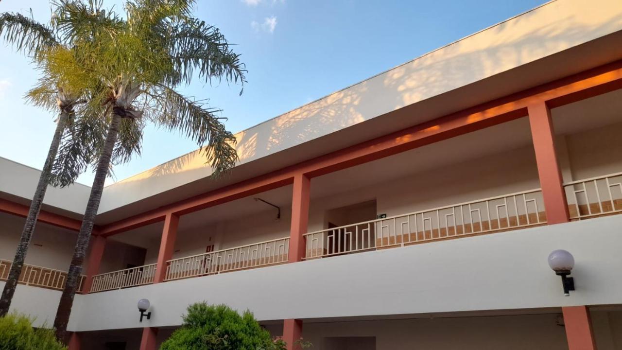 Hotel Italia Araguari Kültér fotó